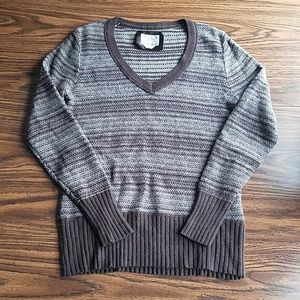 Y2K Old Navy V-neck Wool/Rabbit Hair Blend Sweater